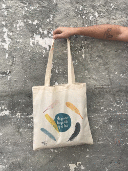 BOLSA ME PONE LA GENTE QUE LEE