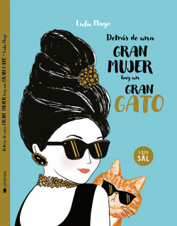 DETRS DE UNA MUJER HAY UN GRAN GATO