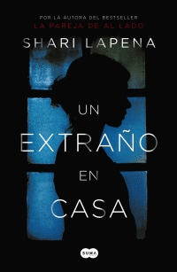 UN EXTRA�O EN CASA